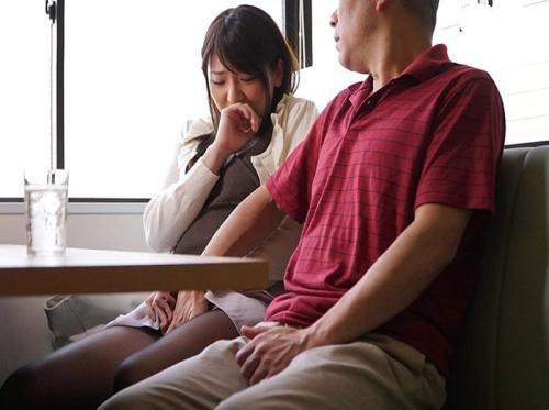 淫乱な上司の名前と志望するオフィススタッフ 淫乱な上司の名前と志望するオフィススタッフ