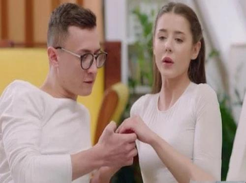 Kailangan mong mangako na magkahawak lang ng kamay, Sybil A Kailangan mong mangako na magkahawak lang ng kamay, Sybil A